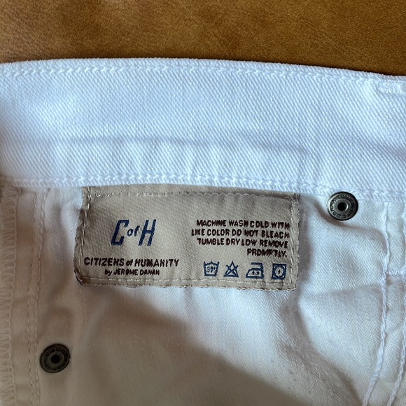 C of H Elaine white Jean Mid-rise size 31. Rise 8 in Inseam  31”. Leg opening 7” - Picture 4 of 6